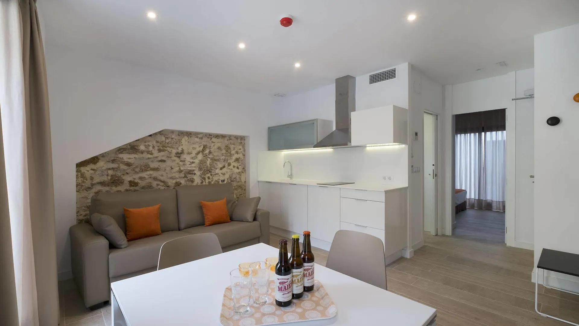Apartamentos Maier Cadiz Spain