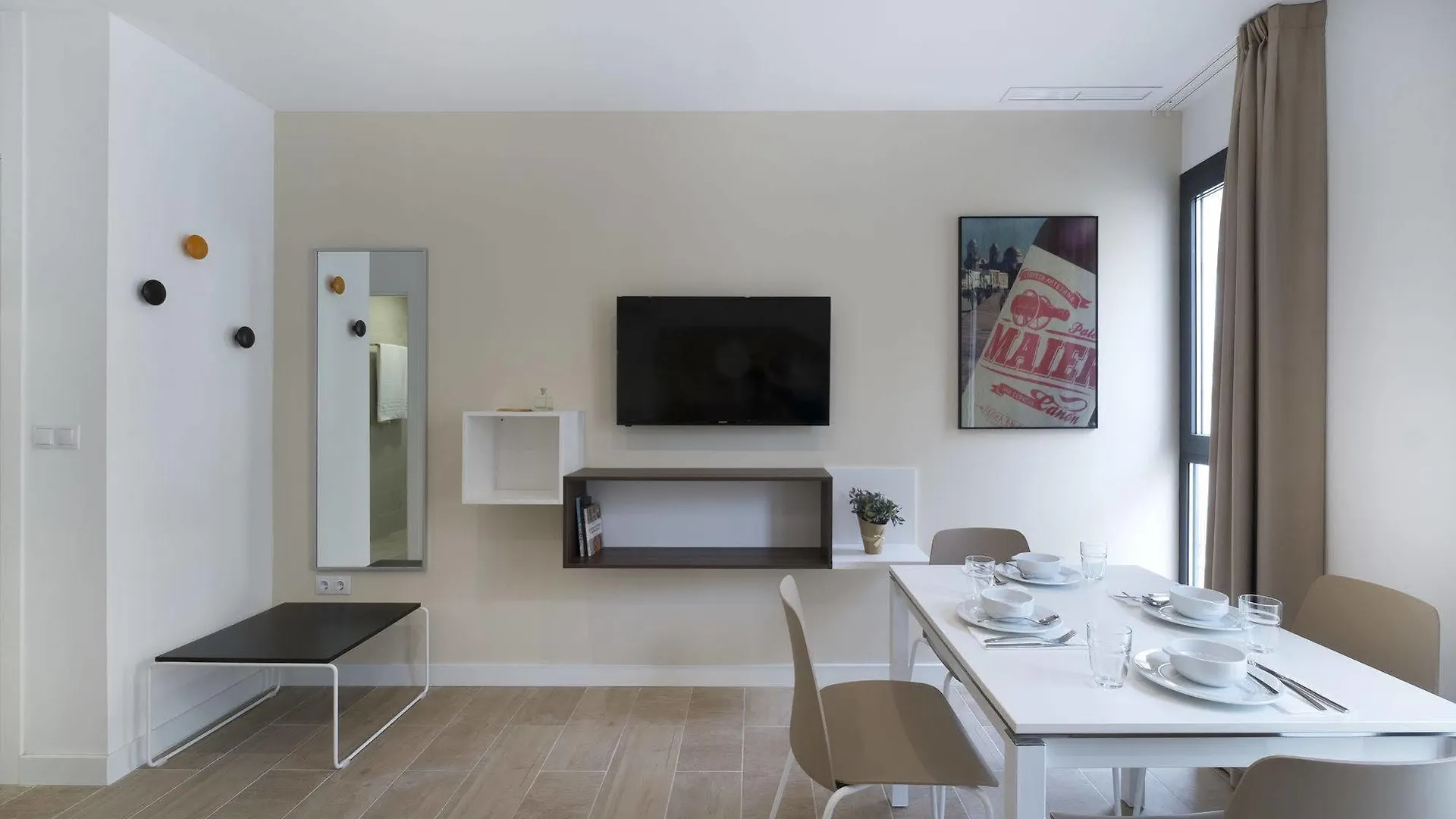 Hotel Apartamentos Maier Cadiz