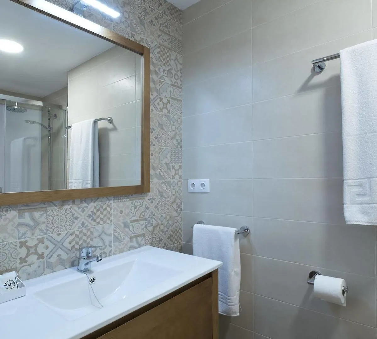 Apartamentos Maier Cadiz