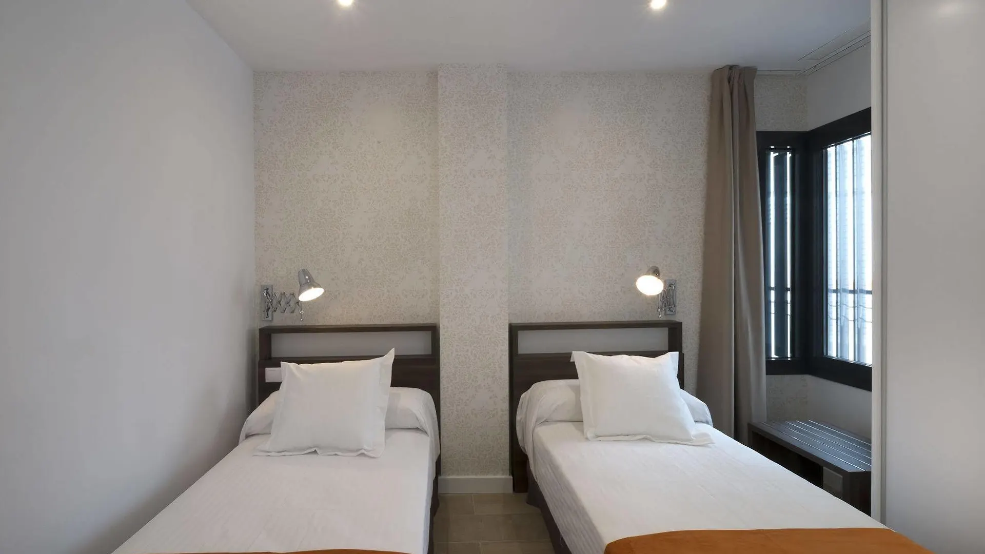 Hotel Apartamentos Maier Cadiz